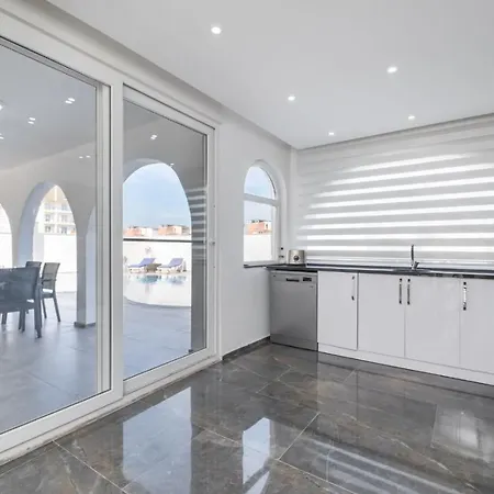 Superb With Private Pool In Antalya